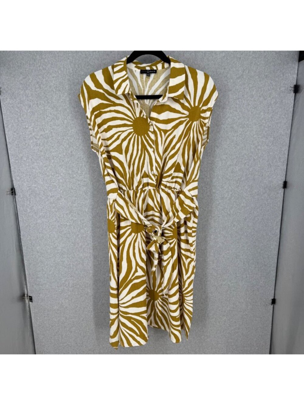 Fred David Midi Length Popover Tie Front Dress Size 3X Mustard White Print